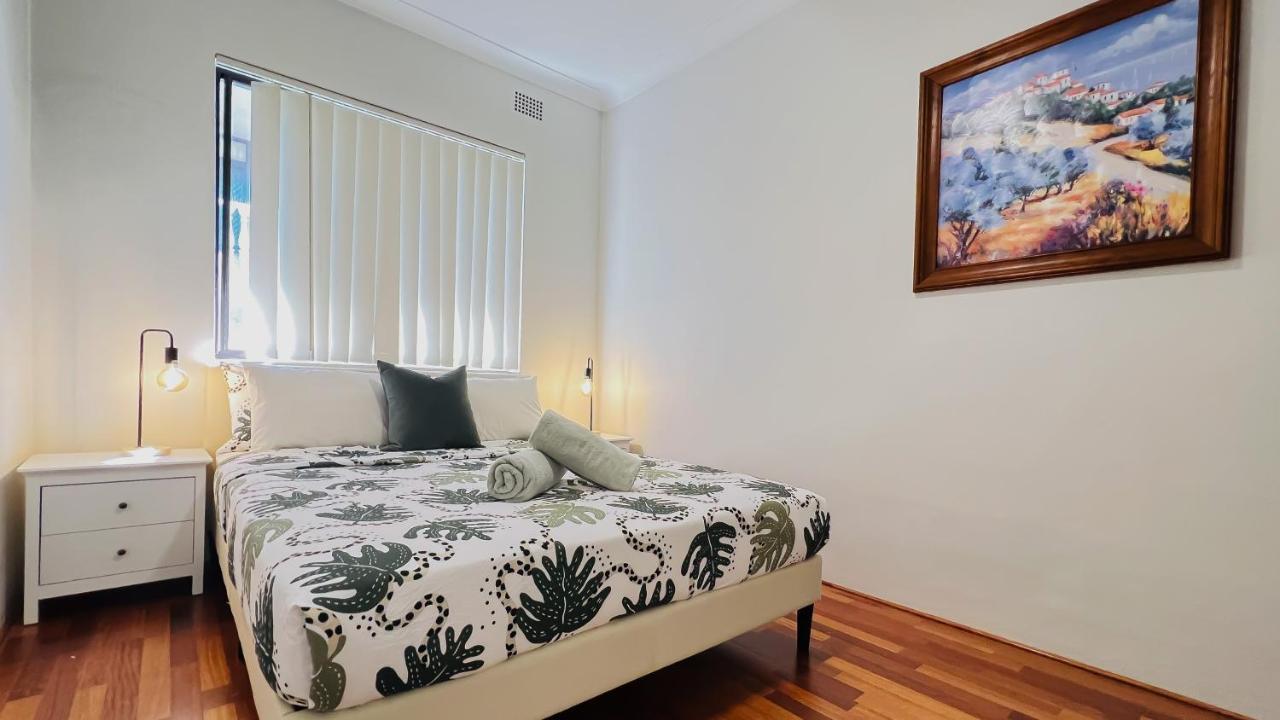 Carlton 3 Beds Unit - Free Parking Lägenhet Sydney Exteriör bild